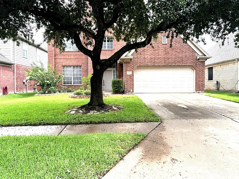 9514 Leaning Tree Ln — Photo 1