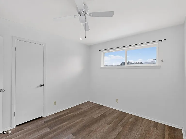 9545 Verbena Dr — Photo 30