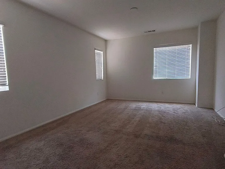 7090 Estrella Ct — Photo 26