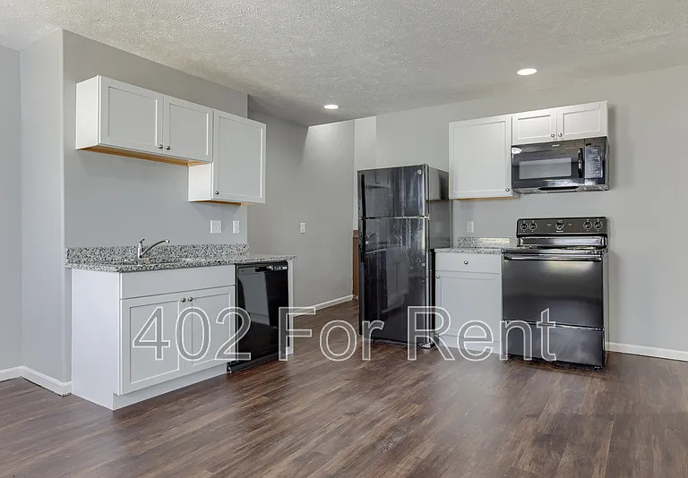 2233 S 20th St #3 — Photo 1