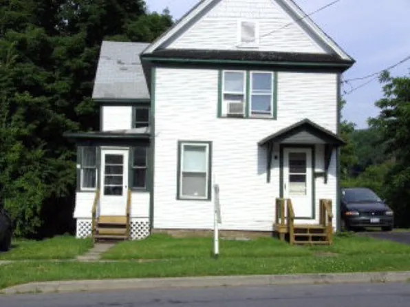 47 S Pearl St, Malone, NY 12953