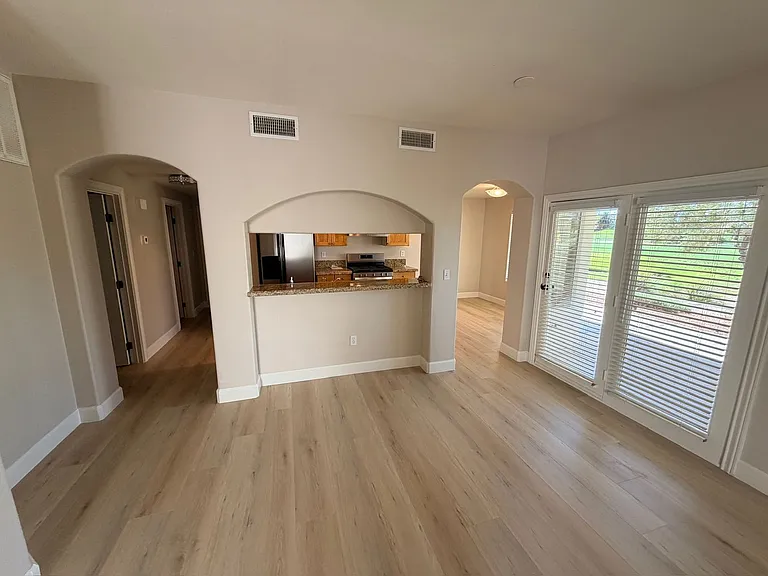 7605 Rolling View Dr #101 — Photo 6