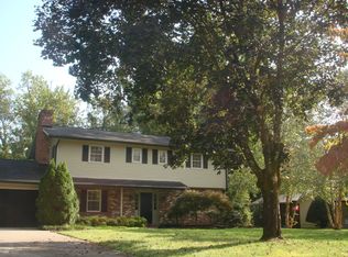 124 Baltimore Dr, Oak Ridge, TN 37830