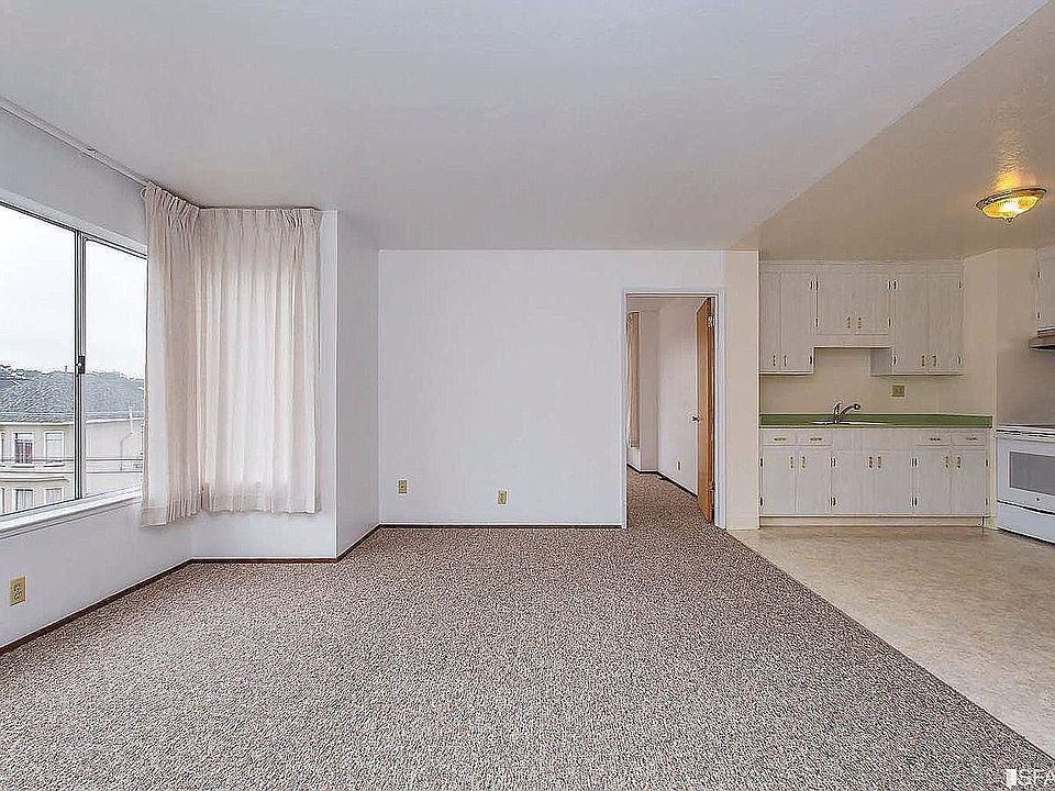 1st image of 590 2nd Ave