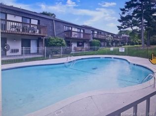 255 Strawberry Hill Ave #B12, Stamford, CT 06905