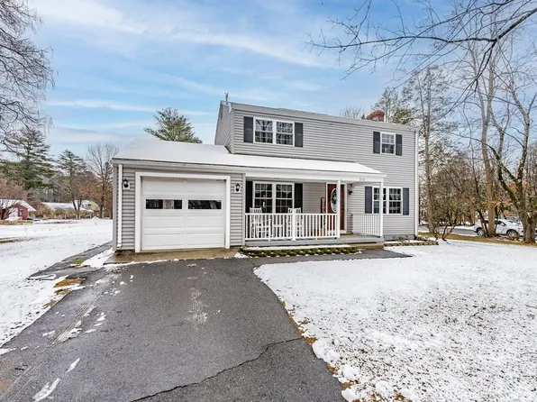 372 Ryan Rd, Northampton, MA 01062