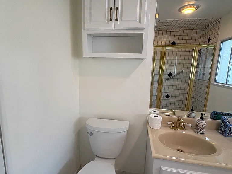 4124 Tivoli Ave — Photo 8