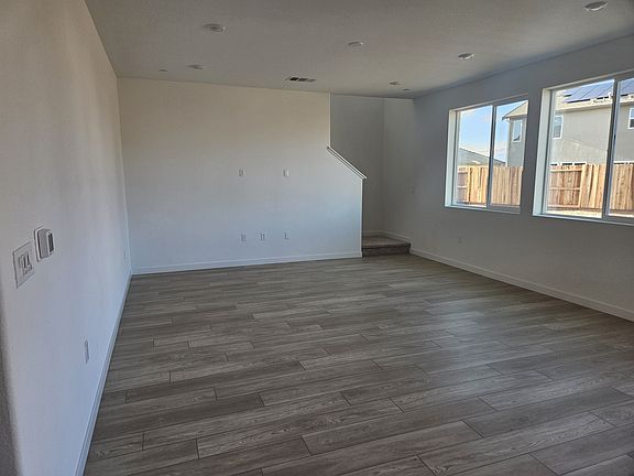 5th image of 3435 Hoopwood Dr