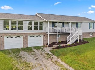 20 Coffeys Crossing Rd, Washington, PA 15301