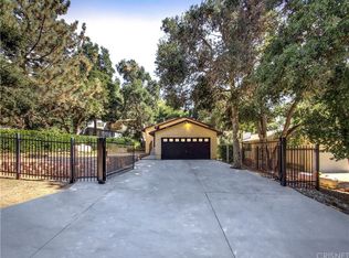 39544 Calle El Jornado, Santa Clarita, CA 91390