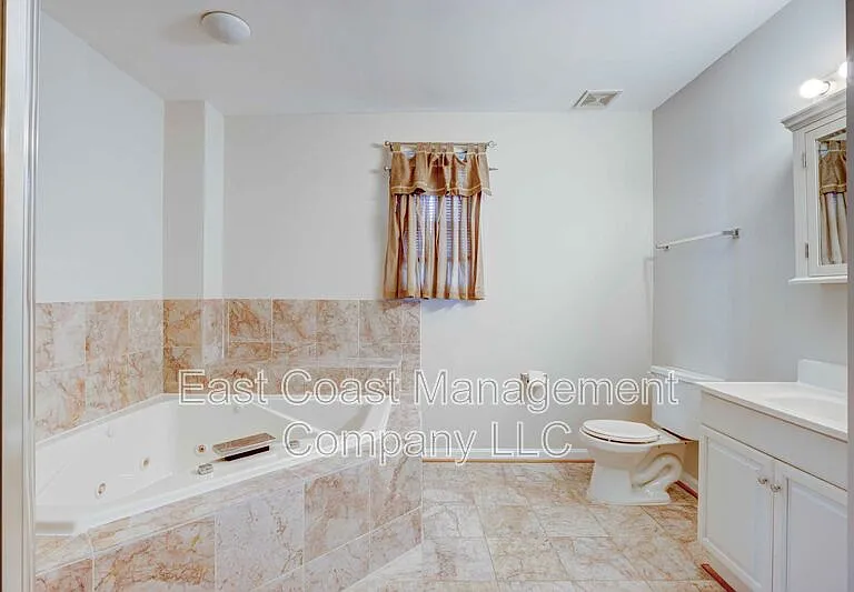 203 S Regester St — Photo 19
