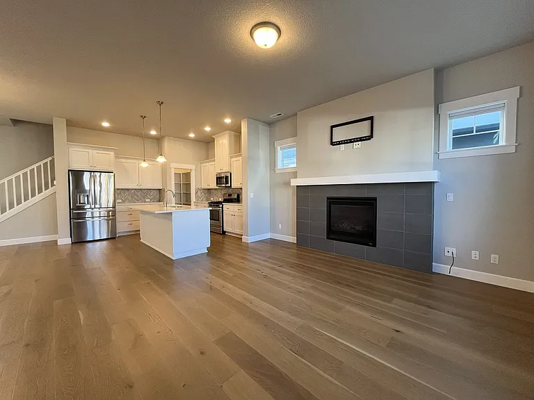 7002 SE Genrosa St — Photo 16