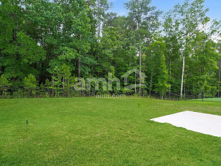 1221 Livengood Way — Photo 20