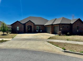 2905 Satinwood Cv, Bentonville, AR 72713