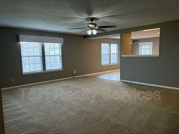 5th image of 7628 Foxglove Ln