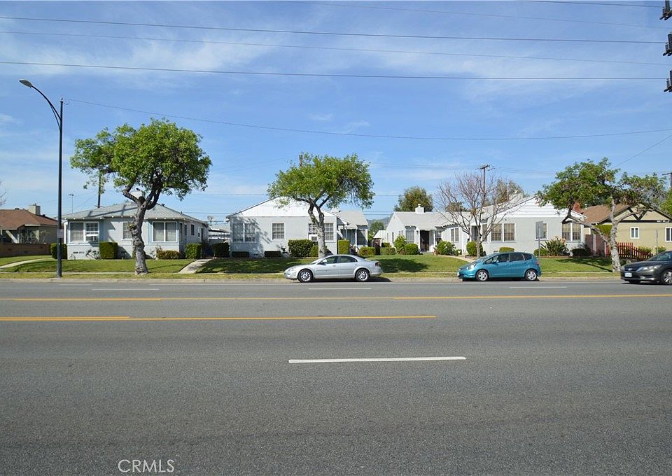 2nd image of 3013 W Victory Blvd