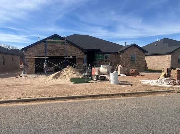 706 Columbia Dr, Hereford, TX 79045