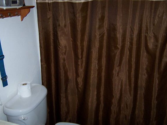 4th image of 205 Huffmond St