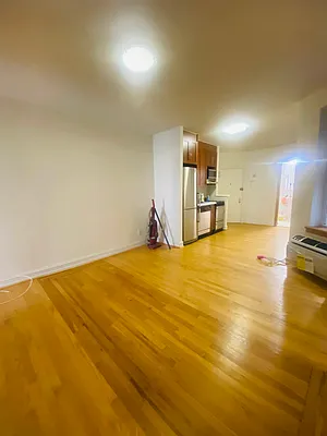 Rented by Bond New York | media 2