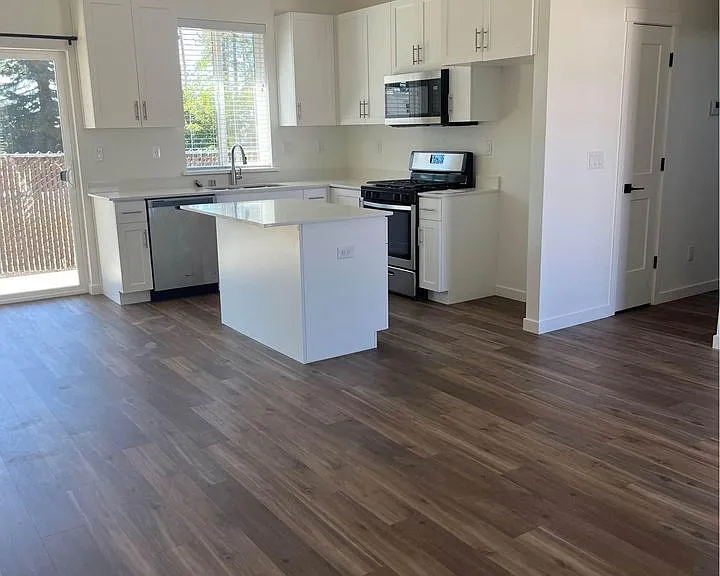 5869 Copeland Rd — Photo 3