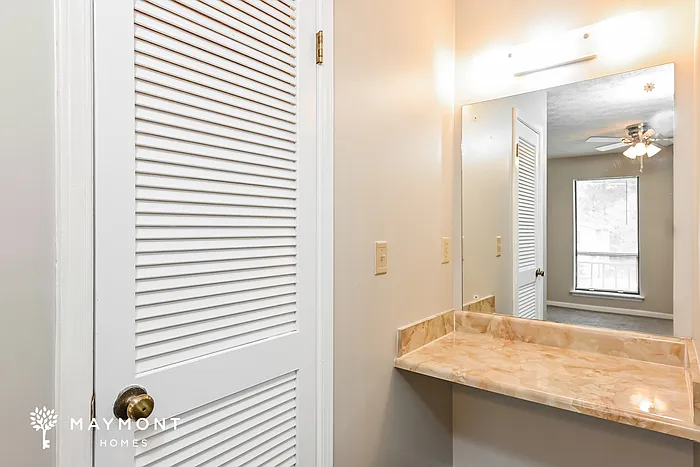 2524 Holly Berry Trl — Photo 13