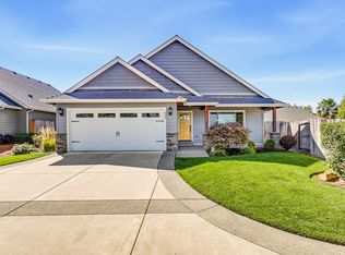 425 SE Cadet Ct, Grants Pass, OR 97527