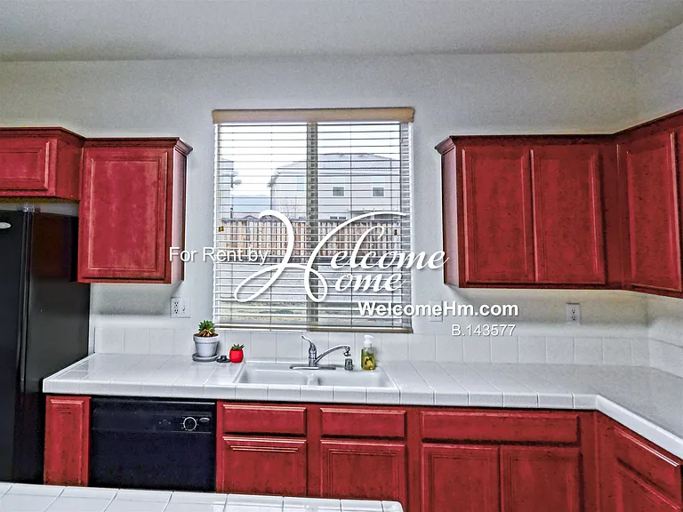 360 Bulluno Dr — Photo 5