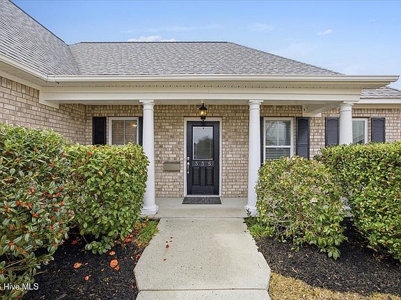 5th image of 335 St Kitts Way