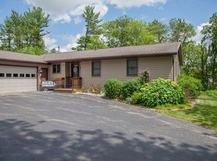 1190 W Main St, Platteville, WI 53818