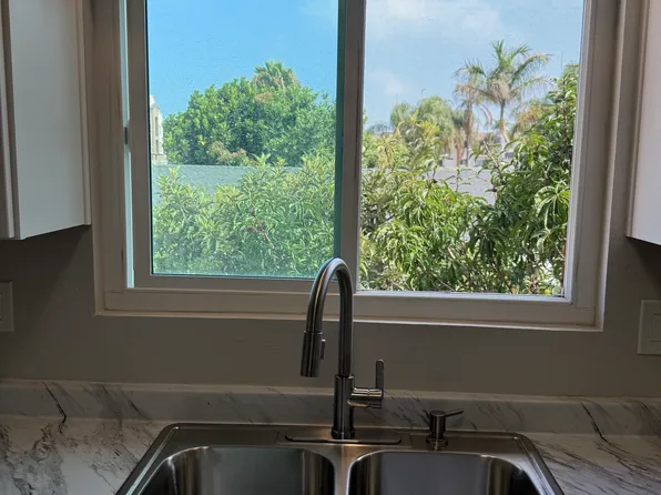 1353 Imperial Beach Blvd, Imperial Beach, CA 91932