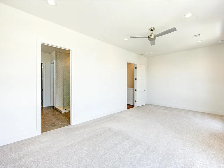 2418 Gray St — Photo 25