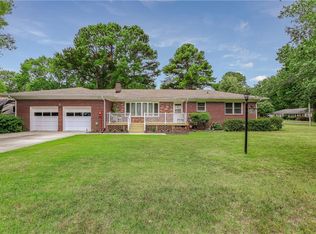 4877 Providence Rd, Virginia Beach, VA 23464