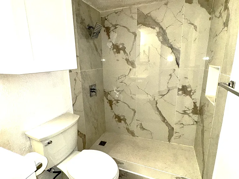 2300 Balsam Dr #G102 — Photo 9