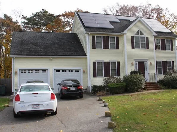 14 Colburn Ln, Abington, MA 02351