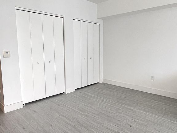 4th image of 475 Brickell Ave APT 4510TORRE-