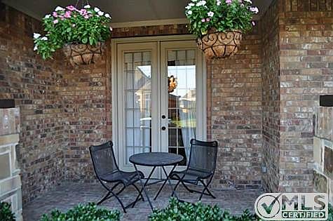 2nd image of 2850 Izabella Ct