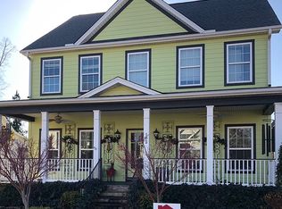 102 Kimborough St, Greenville, SC 29607