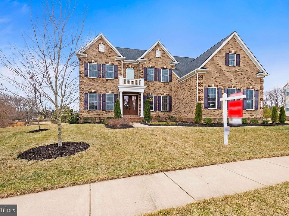 1st image of 24163 High Falls Ct