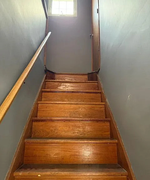 109 W South St — Photo 9