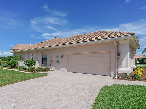 5th image of 409 Otter Creek Dr