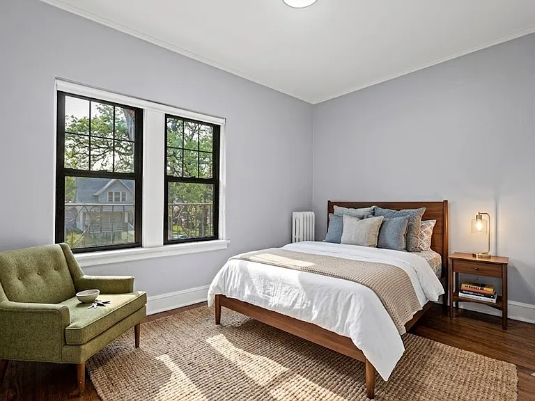 Bella Casa Apartments — Photo 17
