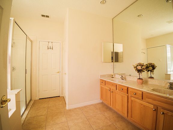 4th image of 10125 Serotina Ct