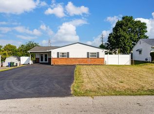 3030 Wessex Ct, Columbus, OH 43232