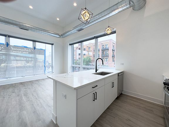 4th image of 4731 N Western Ave #302