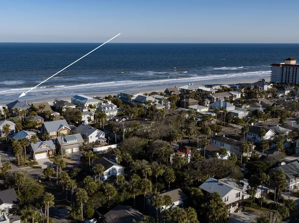 42 3RD Street, Atlantic Beach, FL 32233