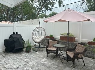 229 Brunswick St APT 1, Jersey City, NJ 07302