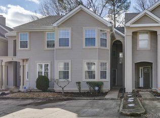 7 Springwood Pl, Hampton, VA 23666