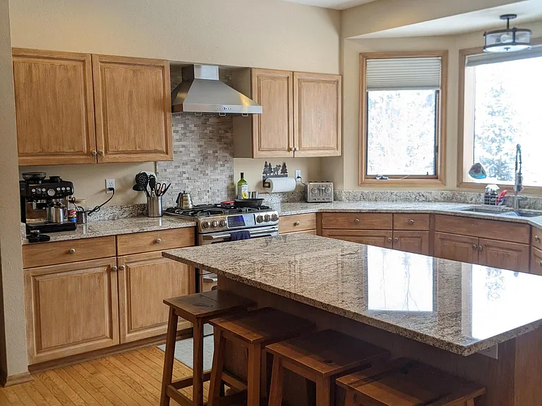 160B Rivercrest Dr #B — Photo 1