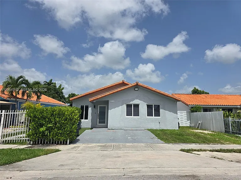20950 SW 119th Ct — Photo 61