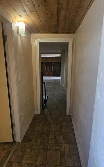 1 Encina St — Photo 18